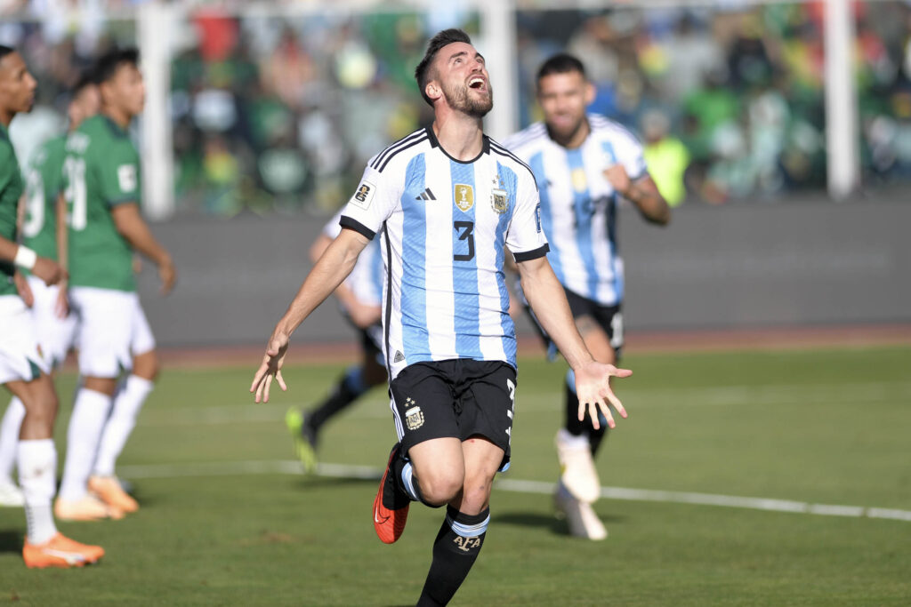 Con Messi Como El Primer Hincha Argentina Estuvo A La Altura Con Un