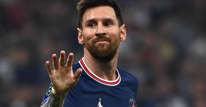Con Messi en duda pero convocado, el PSG se mide de visitante con el Lille
