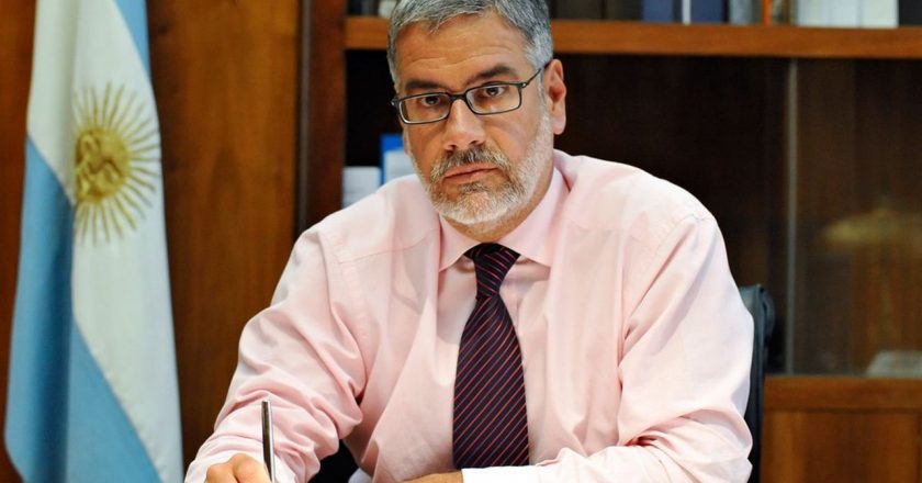 Feletti renunció a la Secretaría de Comercio Interior