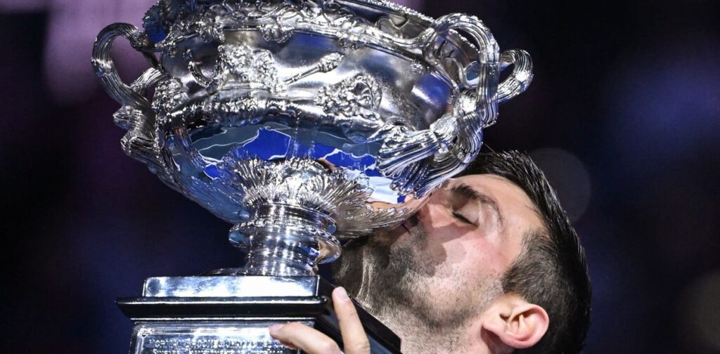 Djokovic logró su vigésimo segundo título de Grand Slam tras ganar el Abierto de Australia